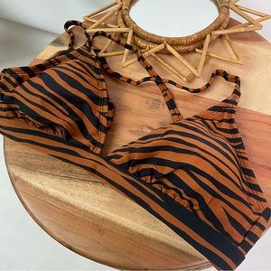 NWT Animal-Print Bikini Top - Kona Sol™ Tiger Print